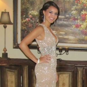 Sherrie hill gown;Betsy Johnson